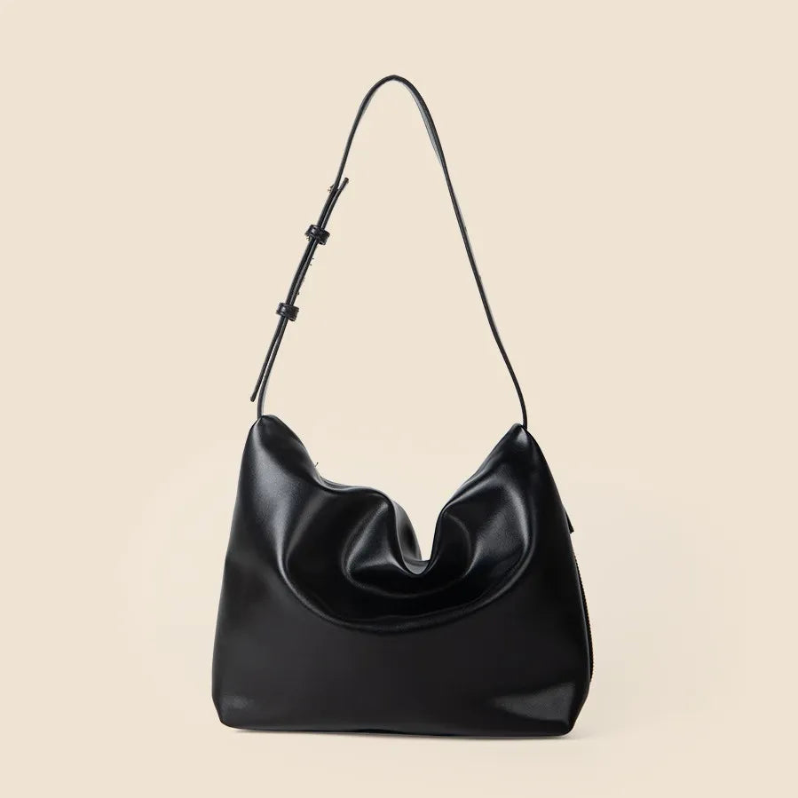Gravina Shoulder Bag