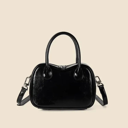 Kavro Shoulder Bag