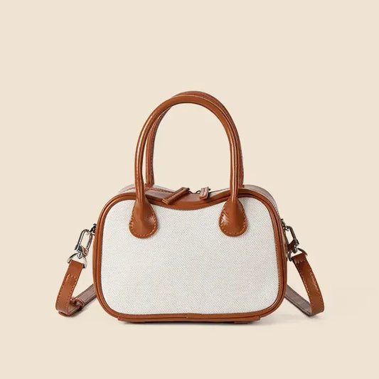 Kavro Shoulder Bag