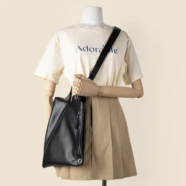 Tiltora Crossbody Bag